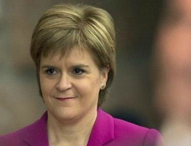 Aναστολή της προεκλογικής του εκστρατείας ανακοίνωσε το Εθνικό Κόμμα της Σκωτίας